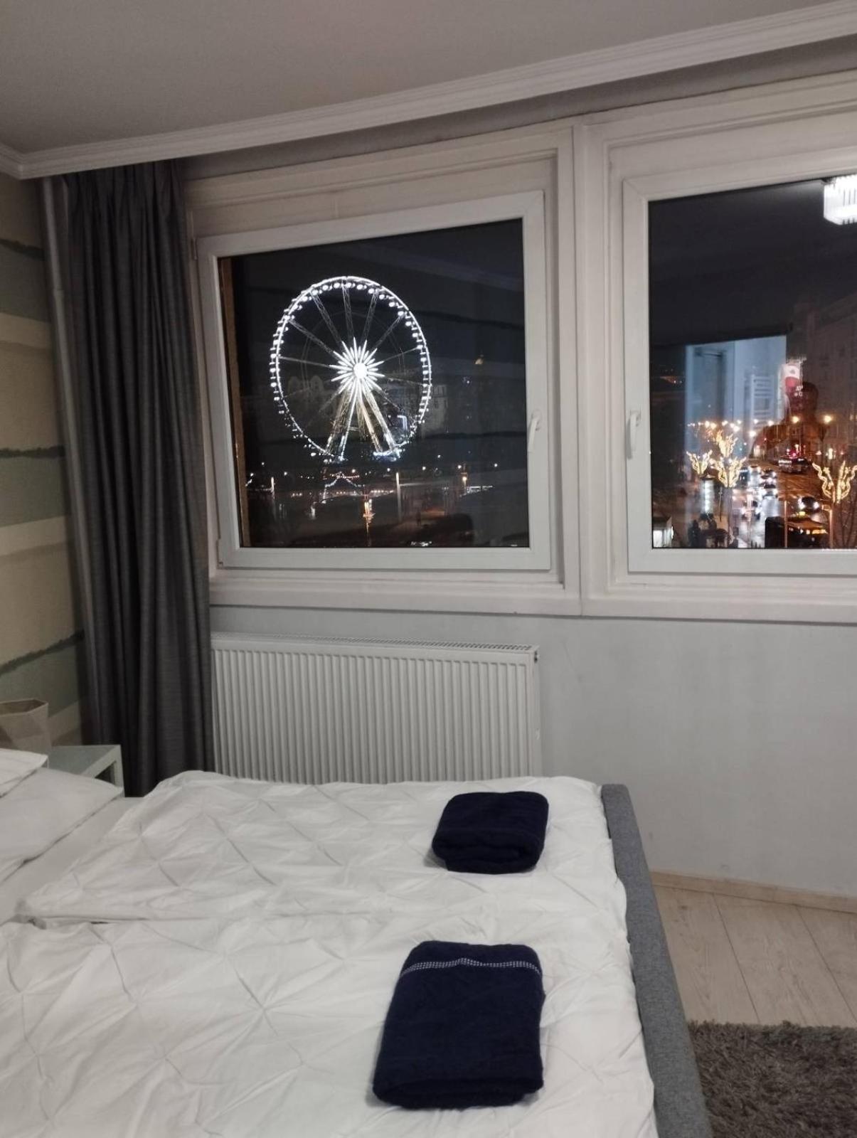 Big Wheel Panoramica Apartment Budapest Exterior photo